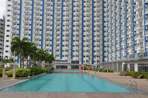 Apartment For Rent in Boni Avenue , Mandaluyong .